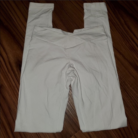 🚫SOLD🔥White Celestial Bodiez Scrunch Butt🔥🔥 - Picture 2 of 7